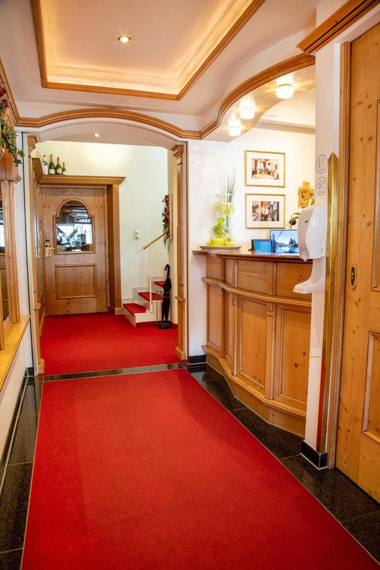 Eggerstueberl Hotel Ischgl Bagian luar foto