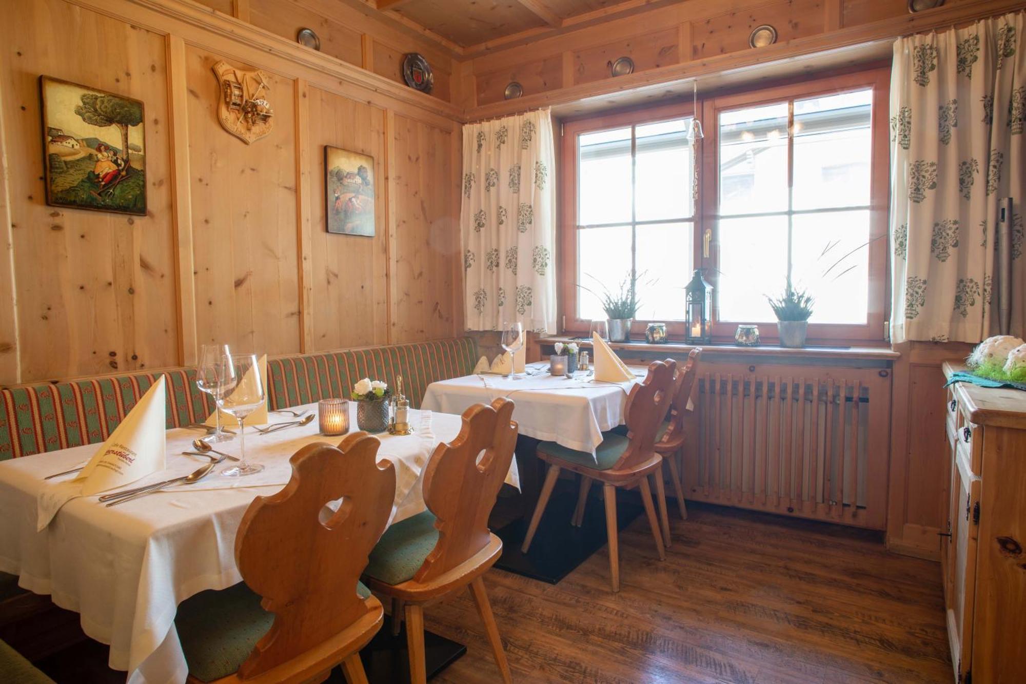 Eggerstueberl Hotel Ischgl Bagian luar foto